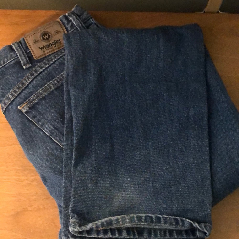 Wrangler 34x34 Relaxed Fit Jeans
